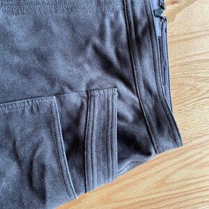 BCBG MAXAZRIA Jupe suede grise femme